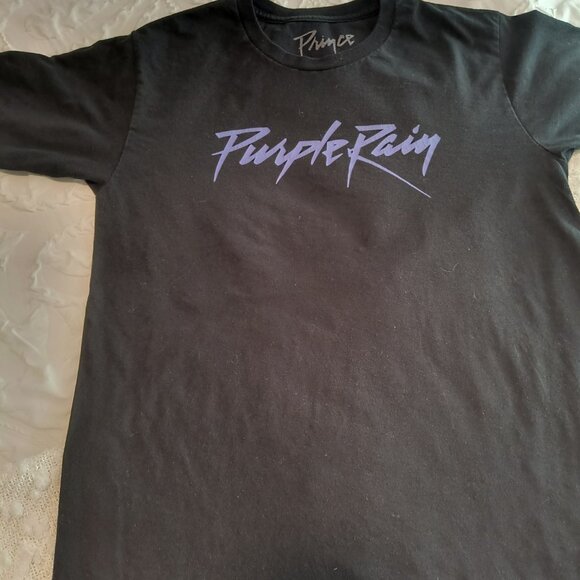 Prince Purple Rain T-Shirt Sz. Medium-Black Purple Spell Out Vintage concert - Picture 2 of 10